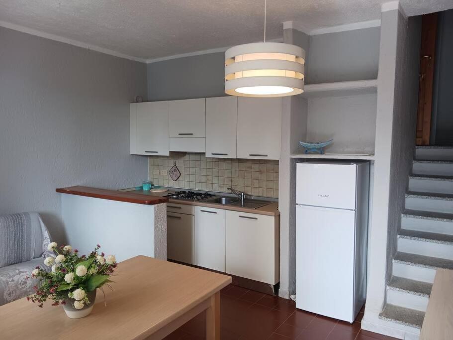 Appartamento A Baia Santa Reparata Ngoại thất bức ảnh